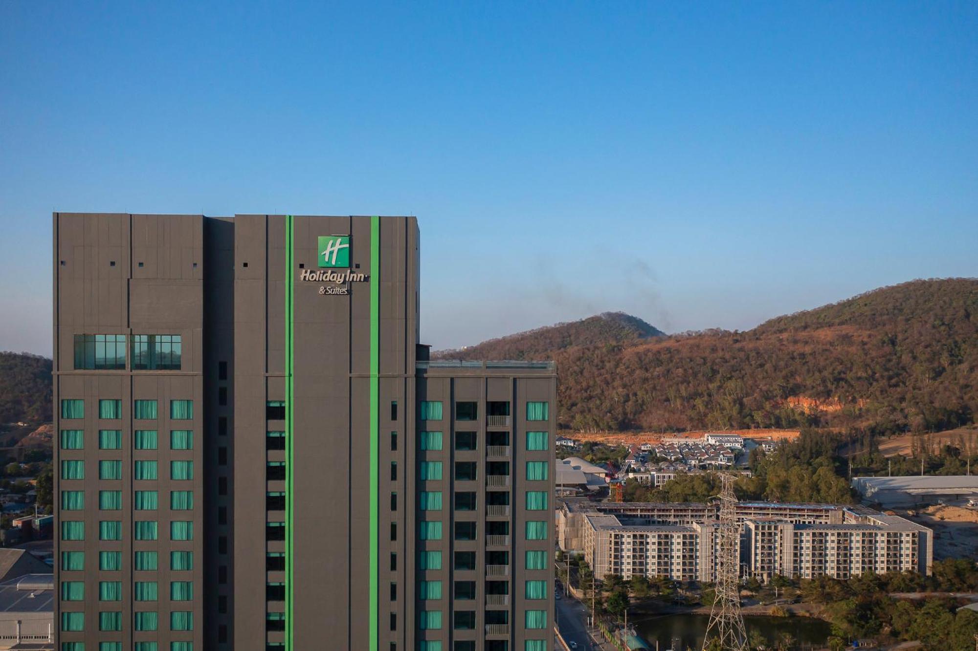Holiday Inn & Suites Siracha Laemchabang By Ihg Si Racha Zewnętrze zdjęcie